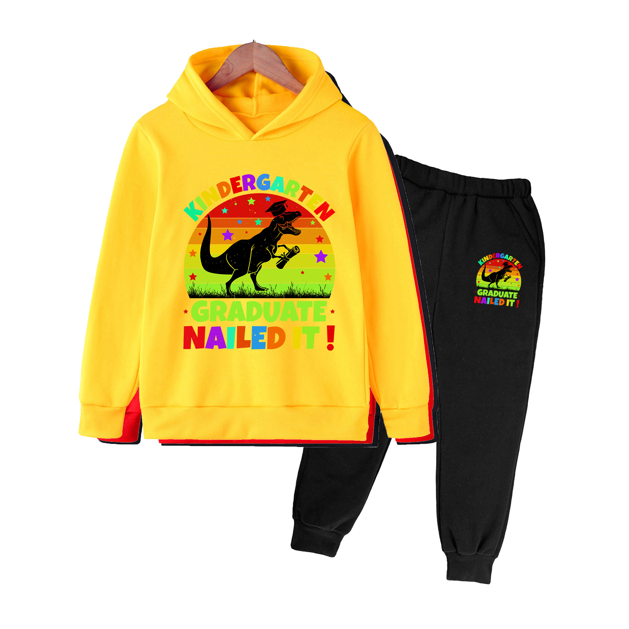 Set Felpa con Cappuccio e Pant - Winter Clothing Kindergarten recensione e prezzo