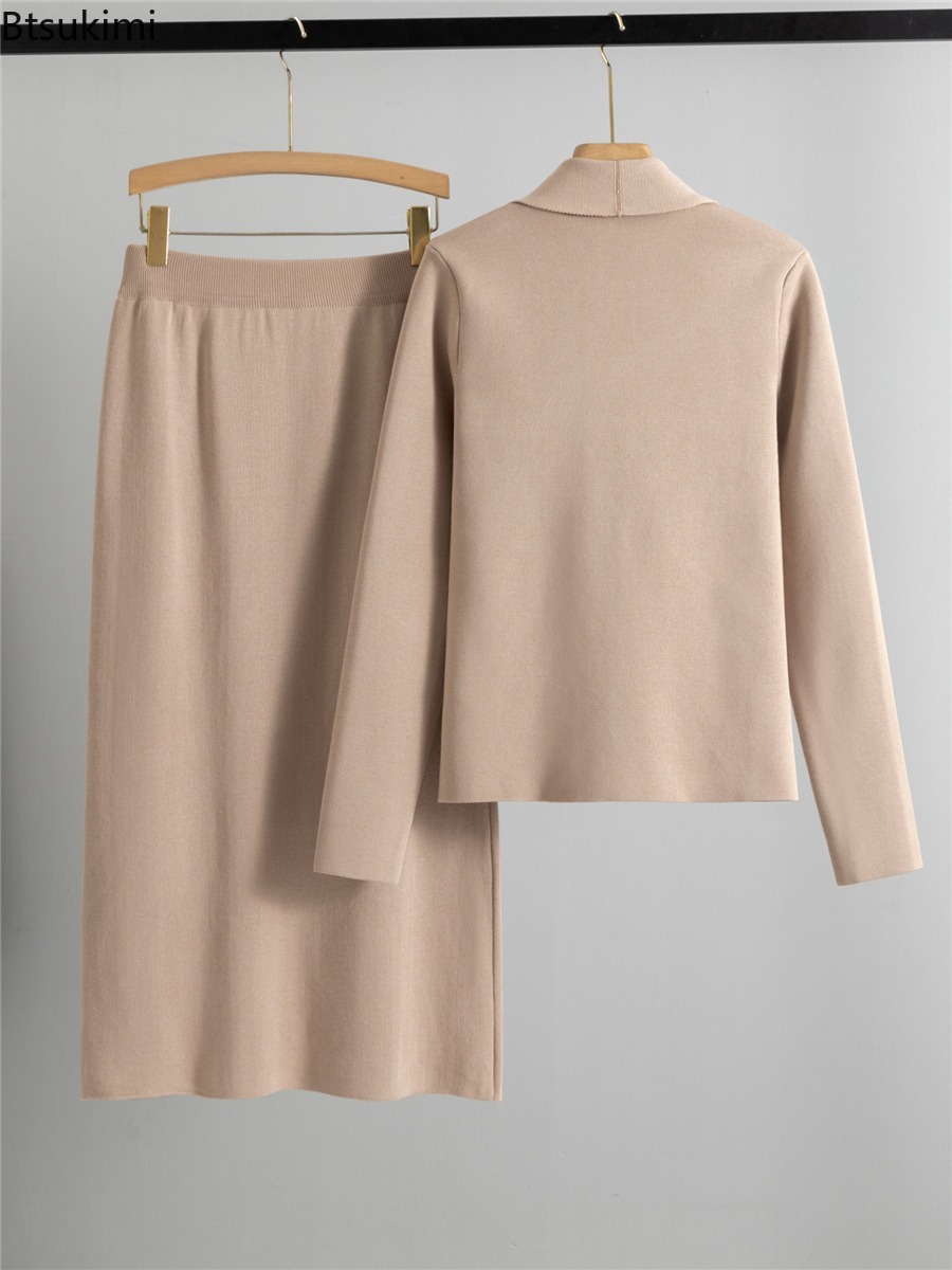 Completo in maglia due pezzi a - Winter Clothing Essentials recensione e prezzo