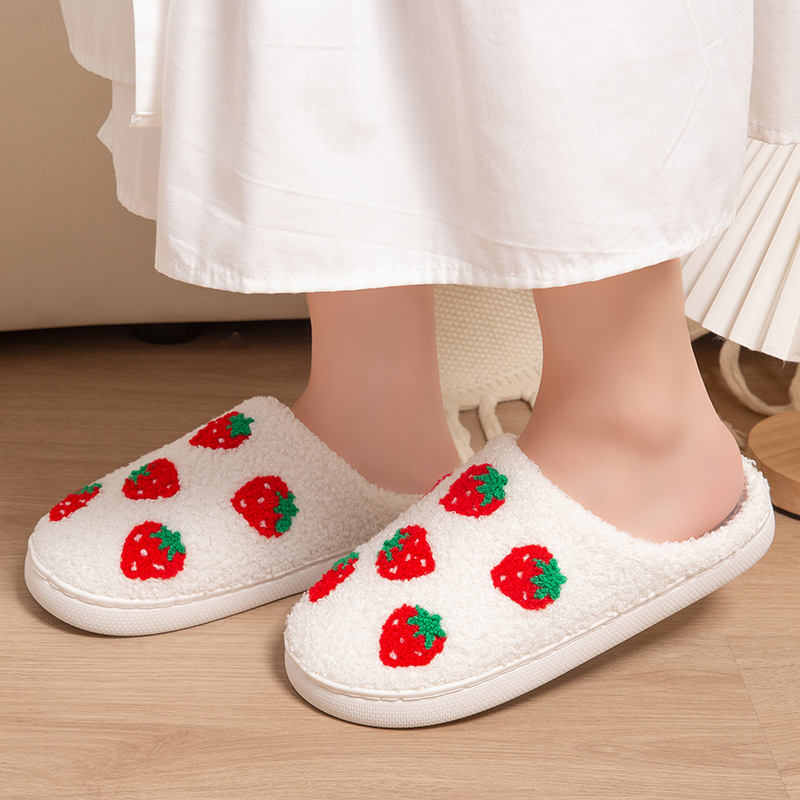 Pantofole da donna Strawberry, - Winter Clothing Material recensione e prezzo